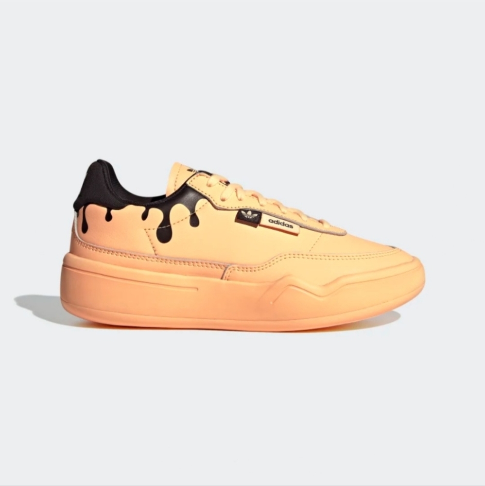 ADIDAS HER COURT WOMEN'S SHOES, GY3581, (New in Box)
